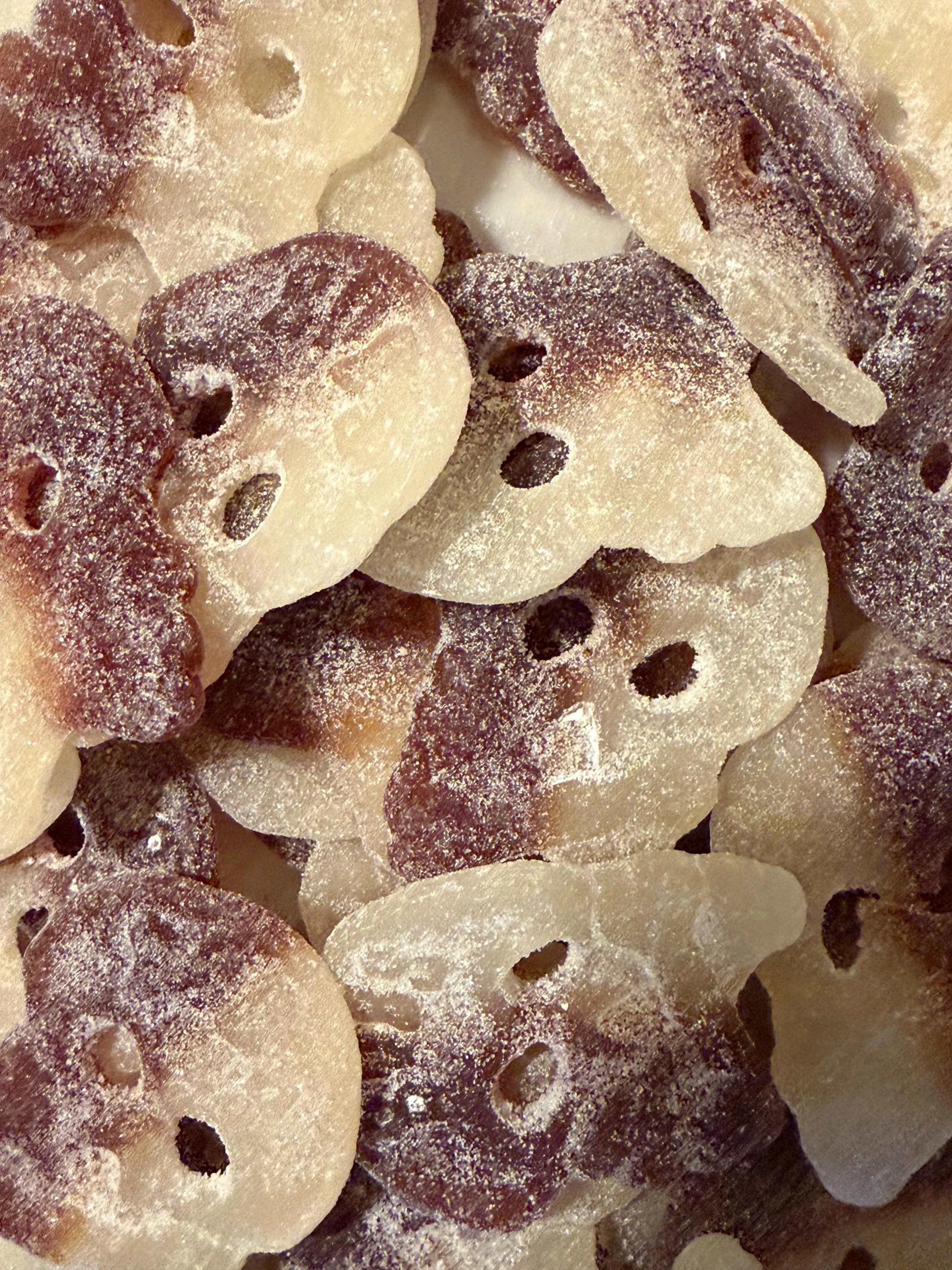 BUBS Swedish Cola Skulls – Sour Fizzy Gummy Candy