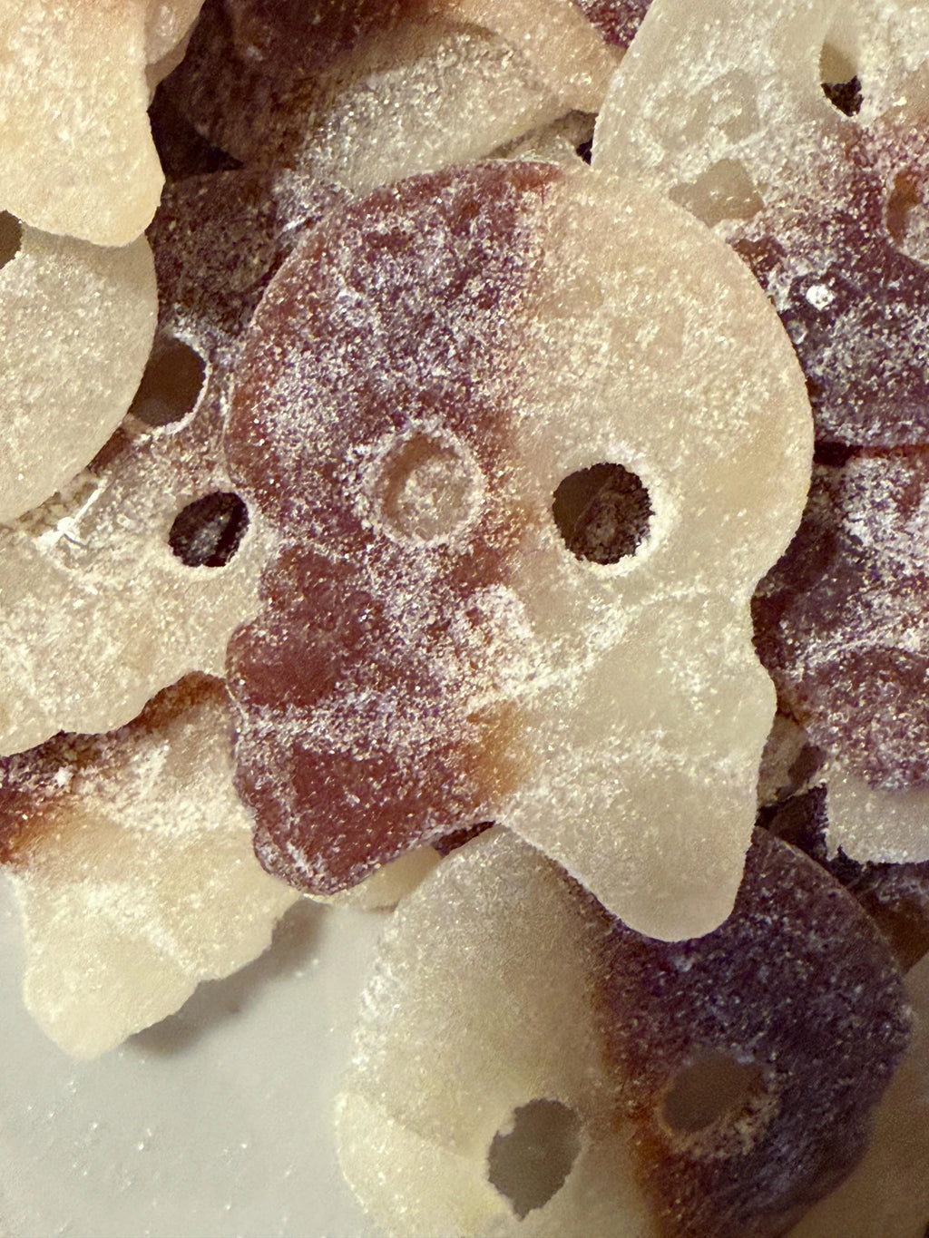 BUBS Swedish Cola Skulls – Sour Fizzy Gummy Candy