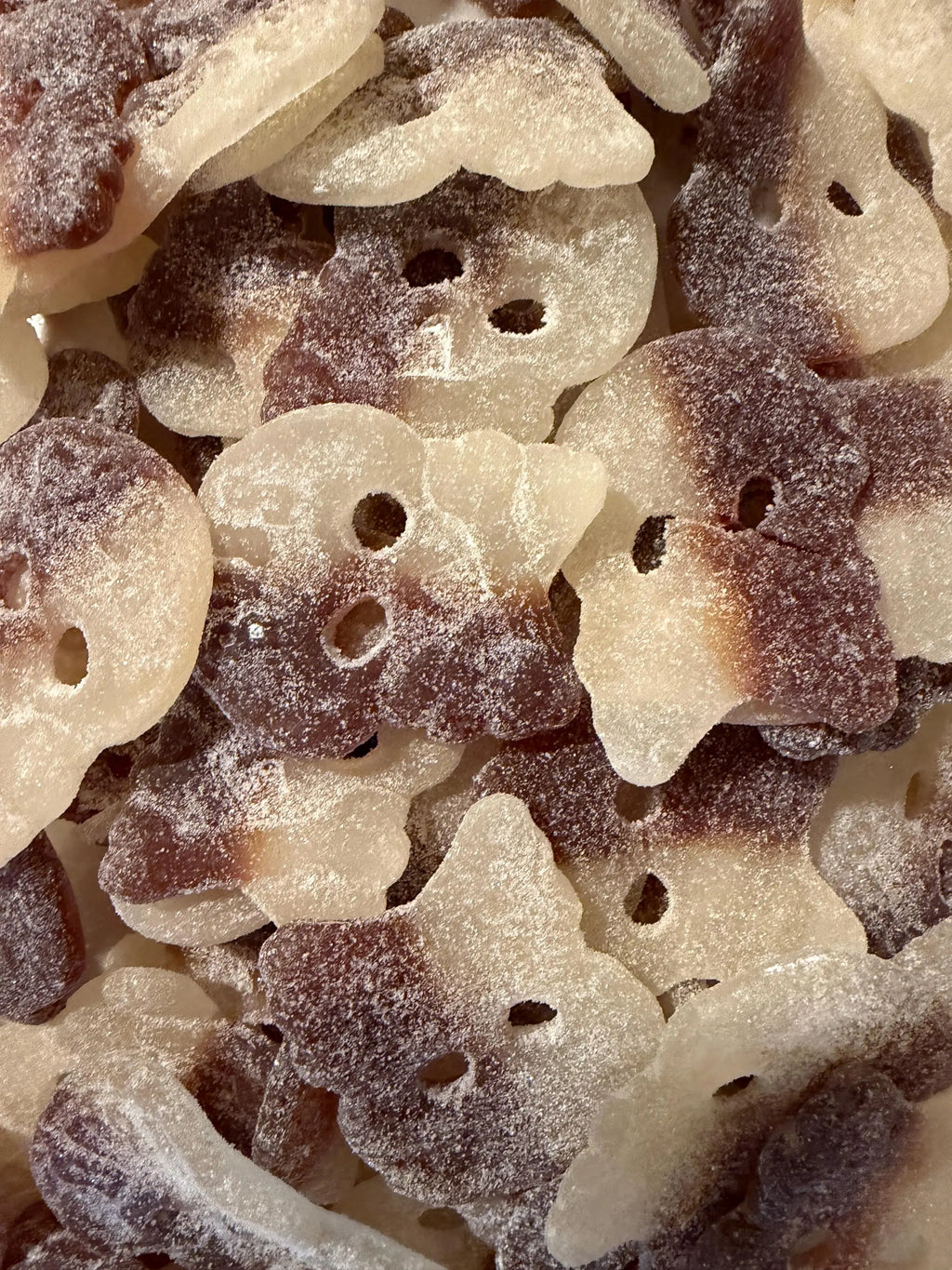 BUBS Swedish Cola Skulls – Sour Fizzy Gummy Candy