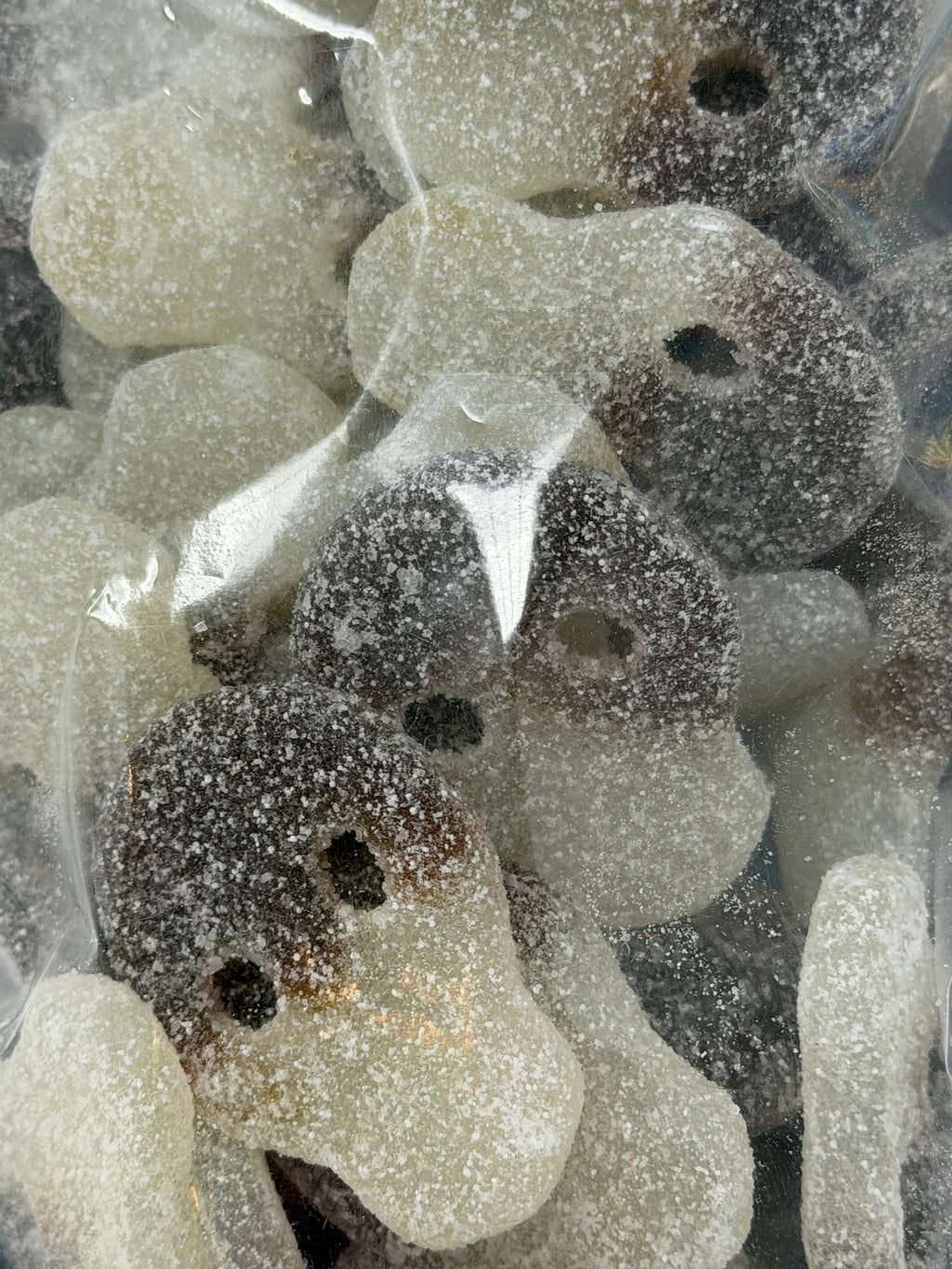 Sour Cola Skulls