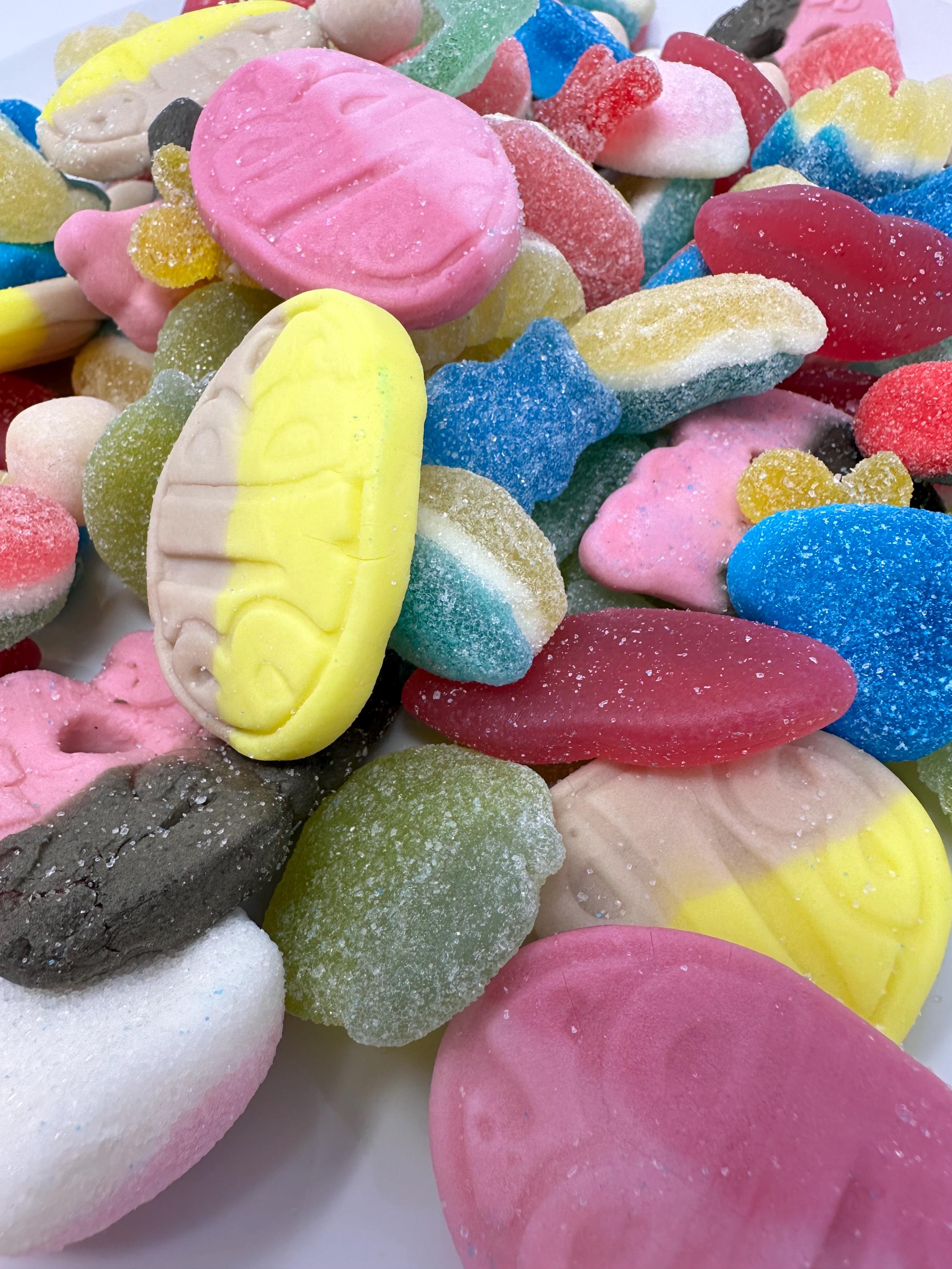 Sweet Obsessions Swedish SWEET Candy Mix: Bubs & Gummy Variety
