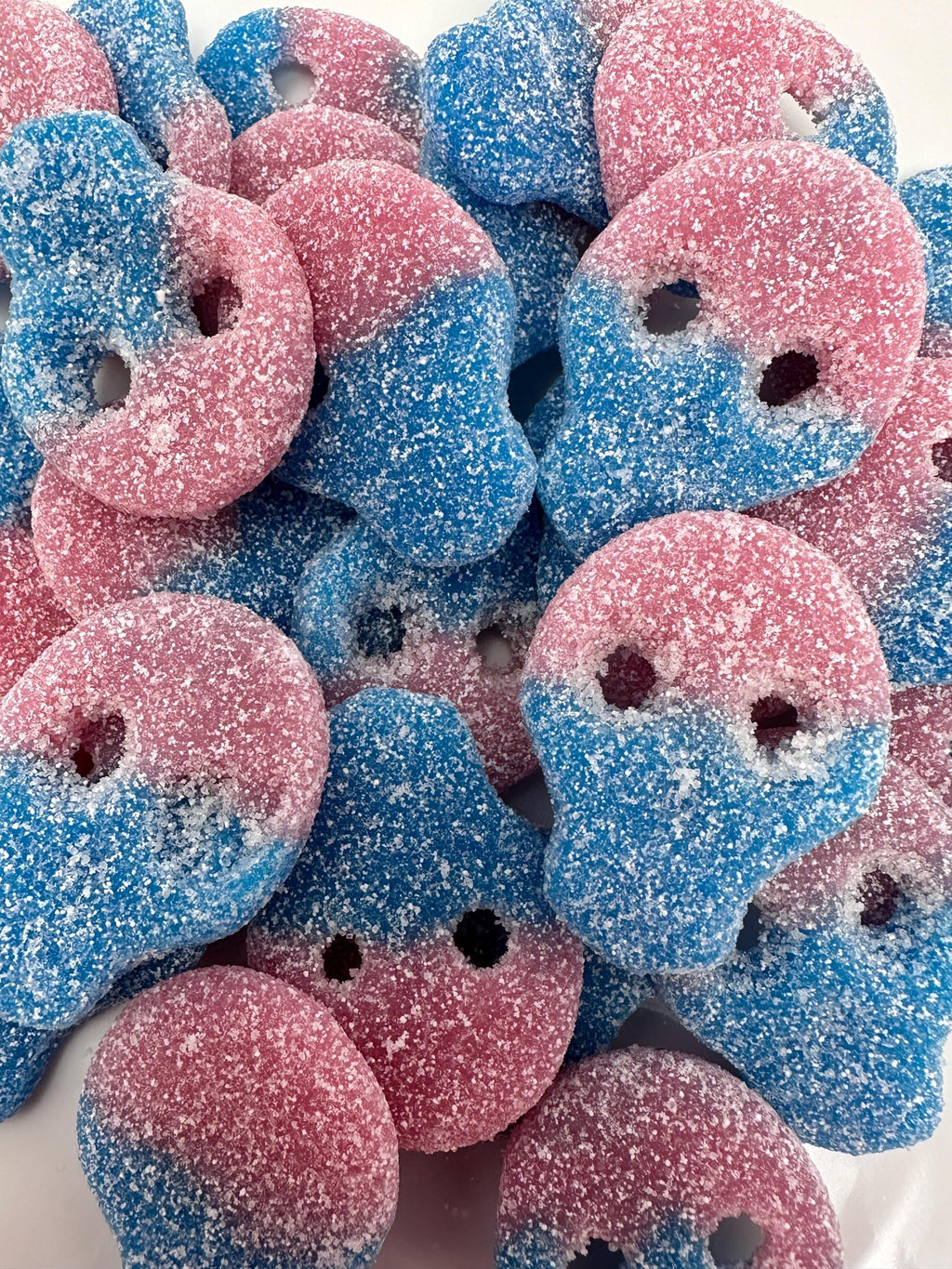 Fizzy Bubblegum Skulls: Swedish Sour Gummy Candy