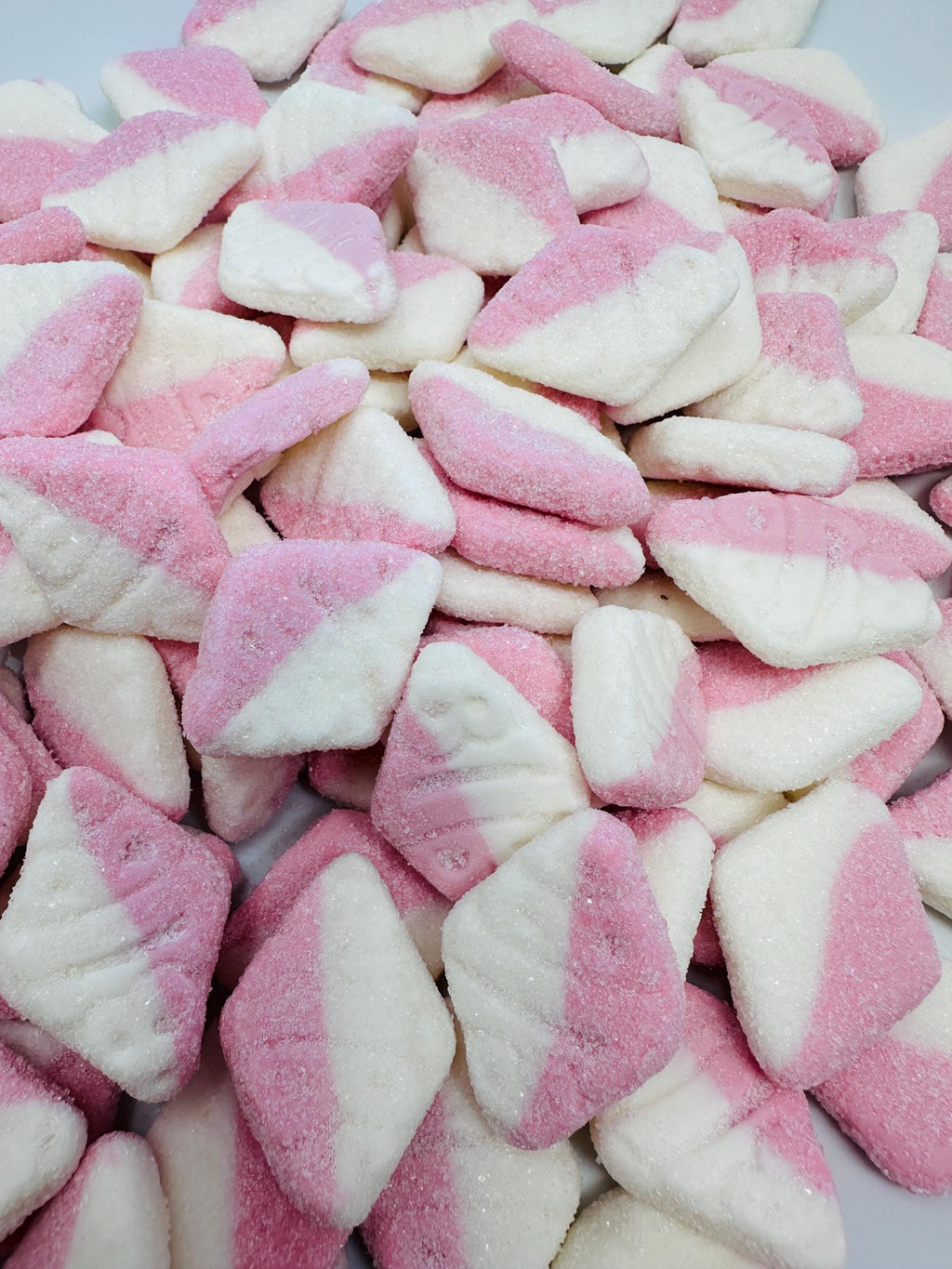 Bubs Strawberry Vanilla Sour Diamonds,  Swedish Candy – Fluffy Foam Perfection