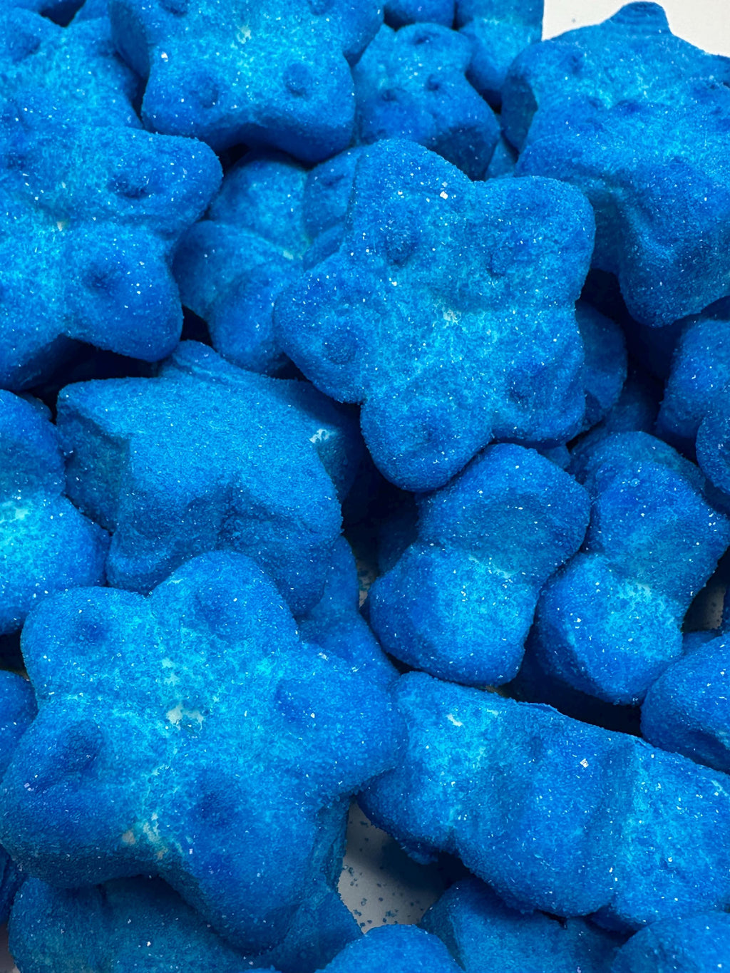 Marshmallow Blue Tongue-Painting Stars – Wild Fruit Sparkle Mallows (Swedish Candy)