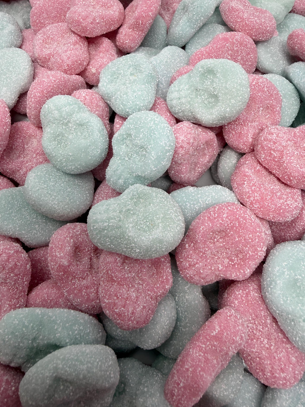 Swedish Sour Bubblegum Skull Gummies – Vegan Foam Candy – Swedish Pick & Mix Treat