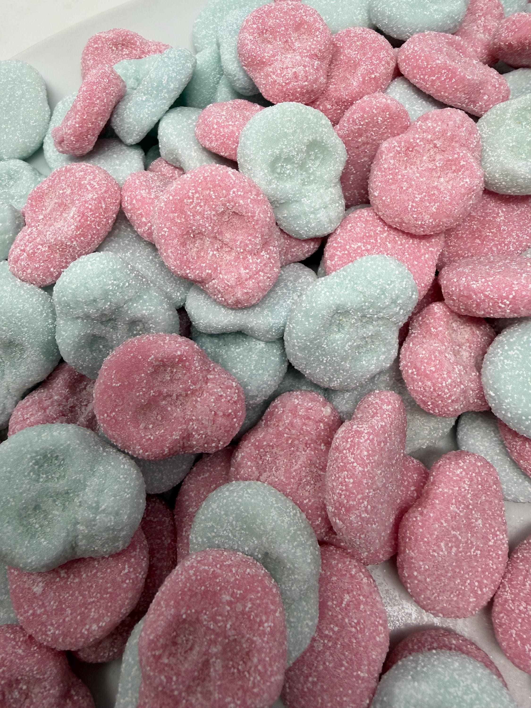 Swedish Sour Bubblegum Skull Gummies – Vegan Foam Candy – Swedish Pick & Mix Treat